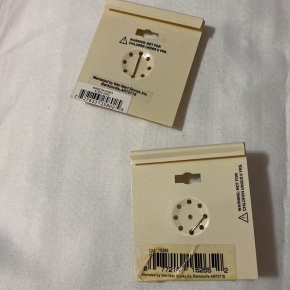 Christmas snowman brooch bundle of 2 - Picture 3 of 3